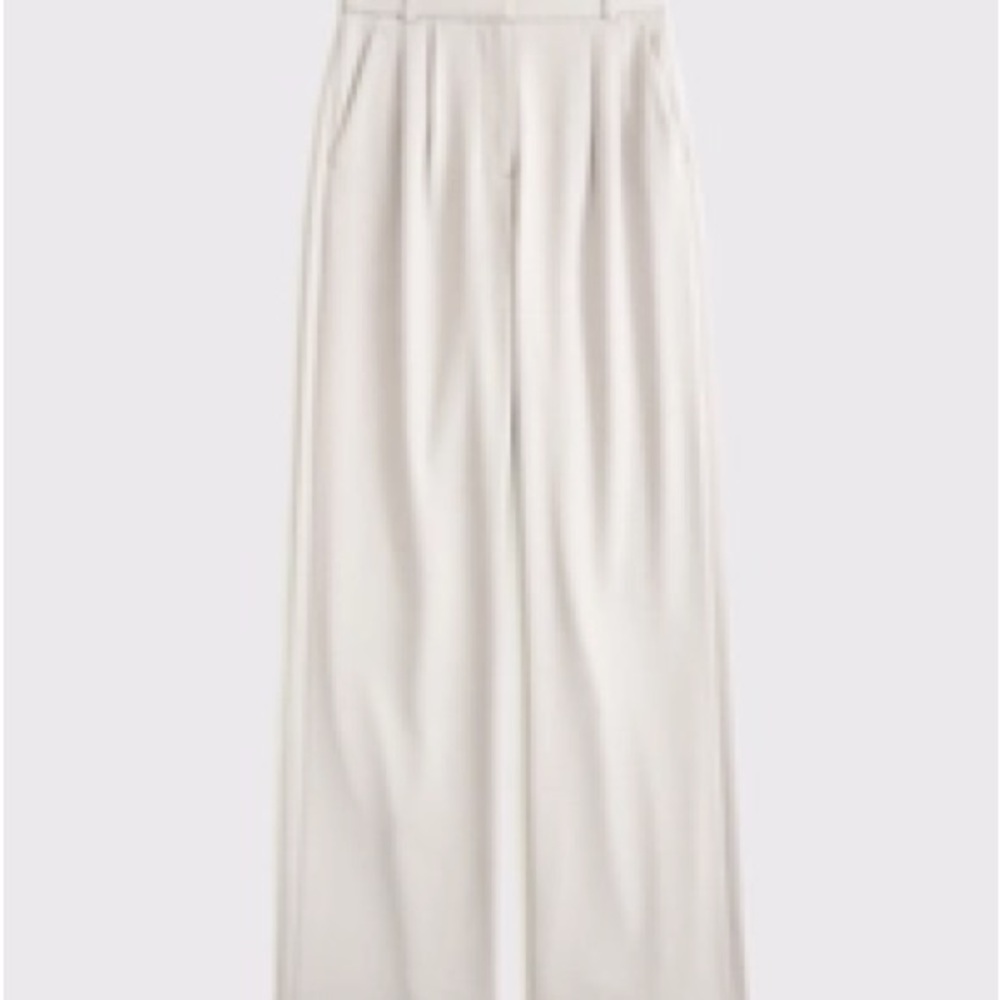 Abercrombie & Fitch Sloane Tailored Pants in Light Tan